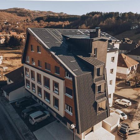 Studio 2 Modern Mountain 2 โคลาชิน ภายนอก รูปภาพ